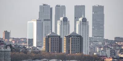 Gereksiz Her Bina, Sahibi İçin Bir Vebaldir