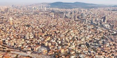 İstanbul'da 300 Bin Konutun Acil Dönüşmesi Gerekiyor