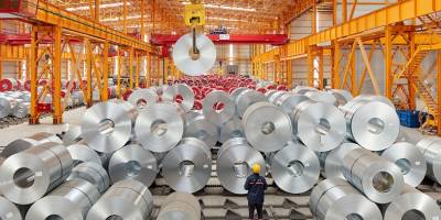 Türkler Avrupa'da Çelik Fabrikalarını Satın Alıyor