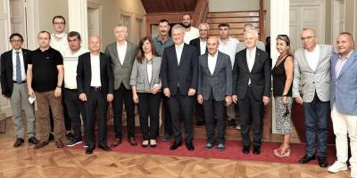 Müteahhitler Ada Bazlı Dönüşümde Emsal Artışı ve Yeni İmar Alanları İstiyor