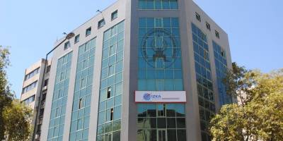 İzmirli Emlakçılar Yetki Belgelerini Aldı