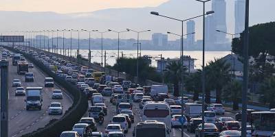 İzmir'in Trafik Sorunu Nasıl Çözülecek?