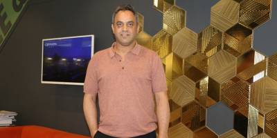 17 Yaşında İnşaatlarda Temizlik Yaparak Sektöre Girdi, Şimdi İzmir'in En Büyük Bayilerinden Biri