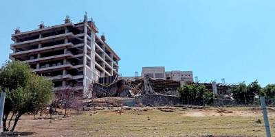 Buca'da Kolonu Patlayan İnşaat Çöktü! 3 İşçi Yaralandı