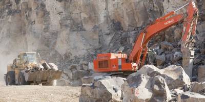 Menderes`teki Büyük Taş Ocağında Kapasite Artışına Bakanlıktan Veto!