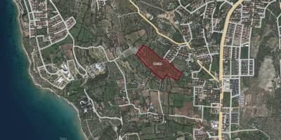 Çeşme'de 40 Milyon TL'ye Satılık Arsa