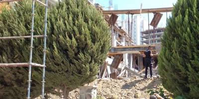 Menemen’de İnşaat Çöktü, İki İşçi Yaralandı