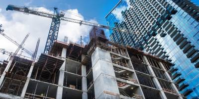 İnşaatta Dalgalanma Yüksek, Yön Belirsiz