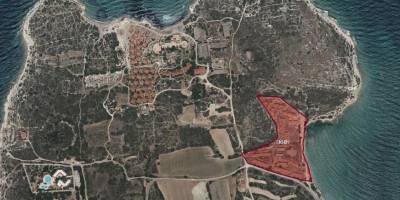 30 Yıl Önce Ruhsatı İptal Edilmişti! Çeşme'de Denize Sıfır Arsaya Otel İmarı