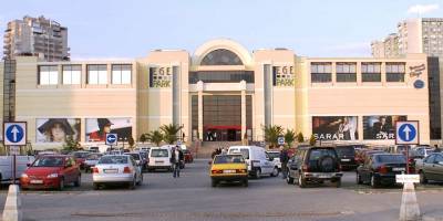 Ege Park AVM Yıkılıyor