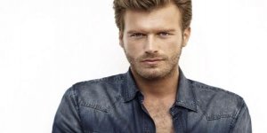 Kıvanç Tatlıtuğ Tarabya'da Müstakil ve Bahçeli Ev Arıyor!