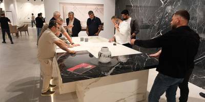 Dünyanın En Büyük Ebatlı Seramikleri Sektör Profesyonelleri İle Buluştu