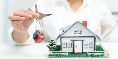 Bakanlıktan Emlak Sektörüne Uyarı: Uymayanlara 100 Bin TL Ceza Yolda