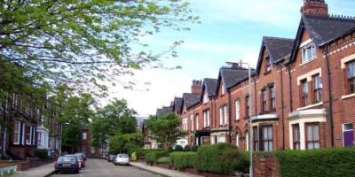 İngiltere’de Faiz İndirimi Emlak Piyasasını Hareketlendirdi