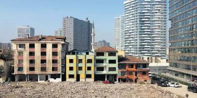 Kentsel Dönüşüm Fırsatçıları Hem Müteahhitten Hem Vatandaştan Para Alıyor