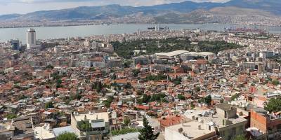 Konak'ta 330 Bin Kişiden 100 Bini Kaçak Yapıda Yaşıyor!