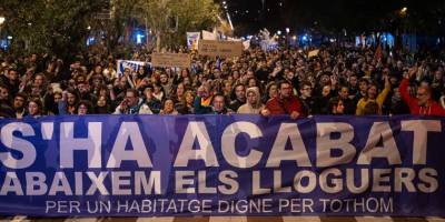 Barcelona'da Yüksek Kira Fiyatlarına Karşı Protesto