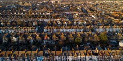 İngiltere’de Konut Fiyatları % 0,8 Düştü