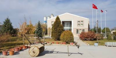 Türk İnşaat Devi İflasın Eşiğinde