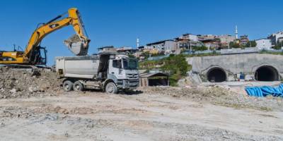 Proje Maliyeti 3 Milyar TL’yi Bulan Onat Tüneli’nde Kazı Çalışmaları Sürüyor