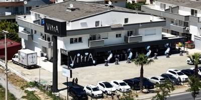 Neos Yapı, Yenilenen Vitra Mağazasını Sektörle Buluşturdu