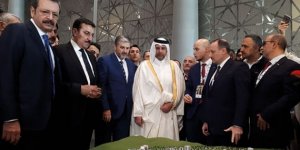 Türk İnşaat Şirketleri Katar'a Çıkarma Yaptı