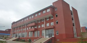 Öğrencilerin Yurt Sorununu Müteahhitler Çözmeli