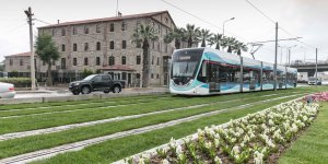 Konak Tramvayında Seferler Başladı