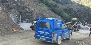 İzmir'de Beton Mikseri Altında Kalan 2 İşçi Hayatını Kaybetti