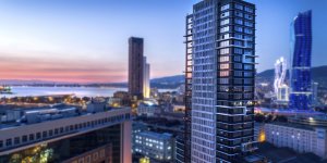 İzmir'in Pencereleri Açılabilen İlk Kulesi