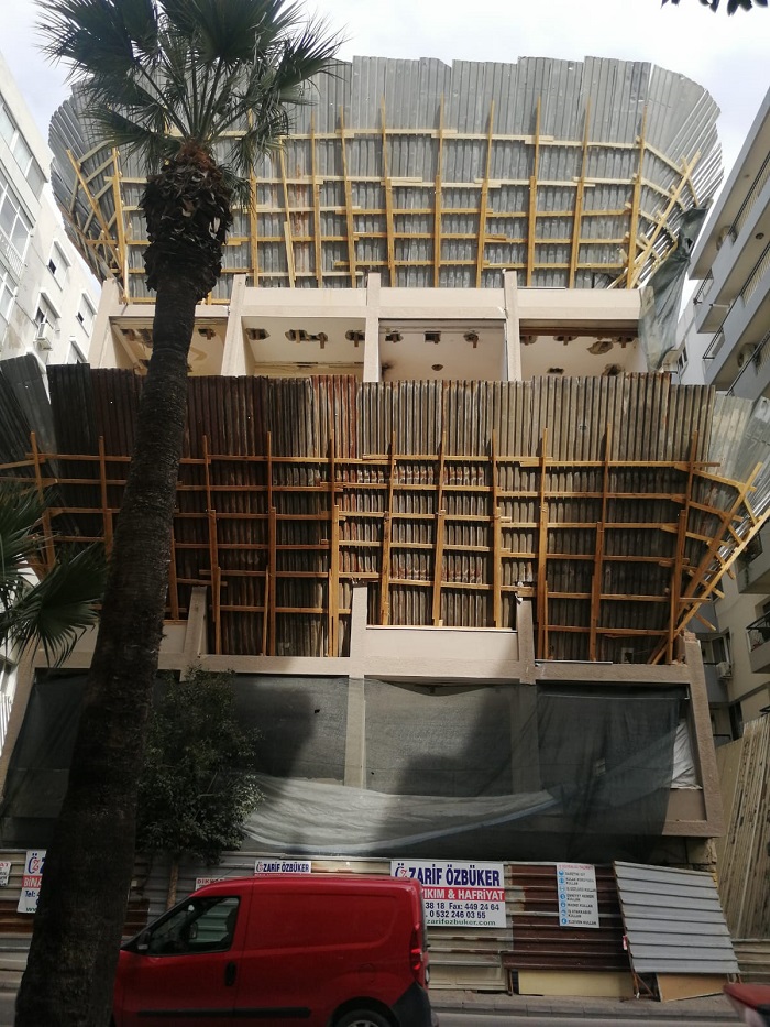 zarif-ozbuker-hafriyat-bina-yikim.jpg